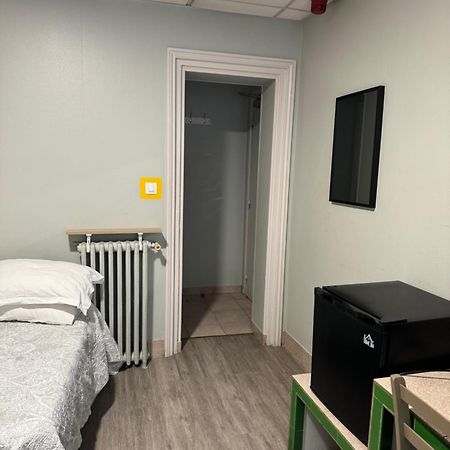 Hotel Jarry Confort Paryż Zewnętrze zdjęcie